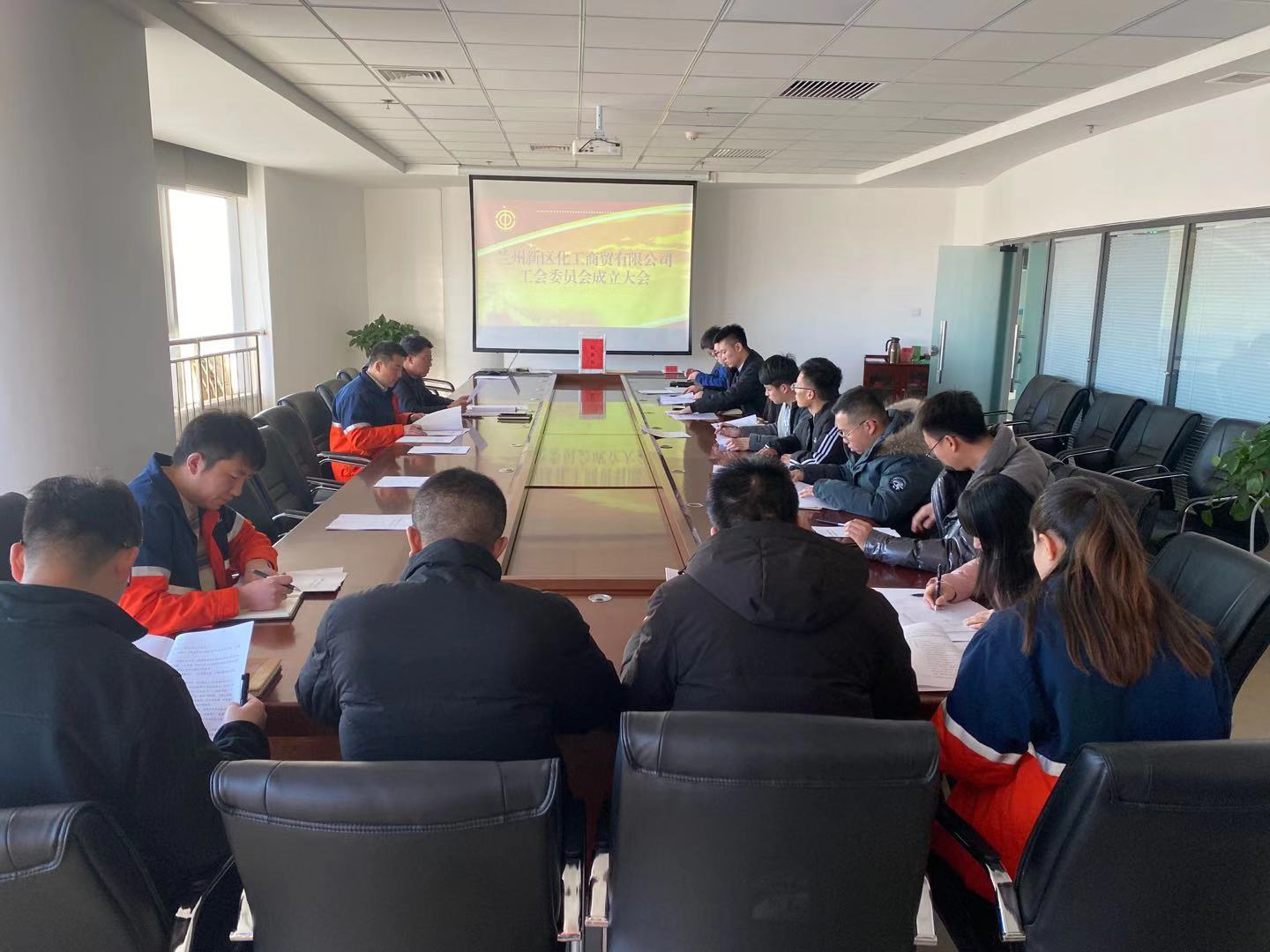 248cc��������(�й���)���޹�˾����